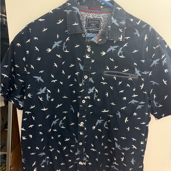 On The Road Dark Blue Bird Pattern Shirt - Picture 1 of 3